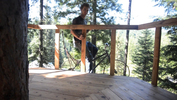 Bicycle-Powered Treehouse Elevator