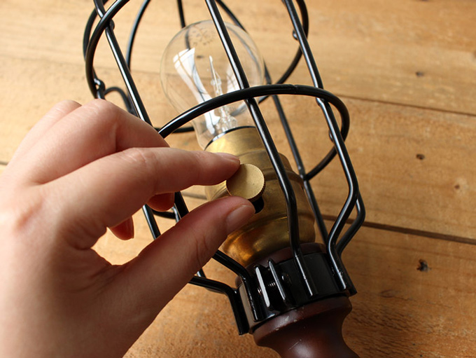 Hand lamp with cable